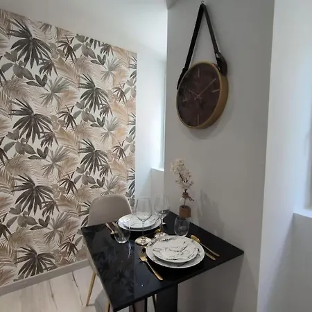 - Chic Et Intime Appartement Montbrison