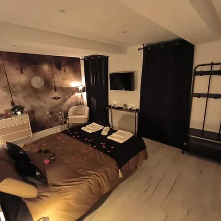 - Chic Et Intime Appartement Montbrison